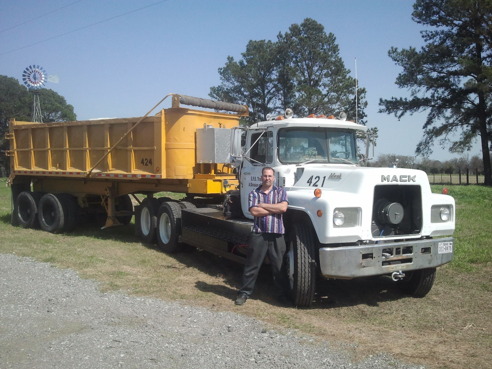 Earthline Manufacturing Gallery Electric 18 Wheeler 01