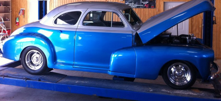 blue car
